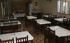 Oyo Hotel Pousa La